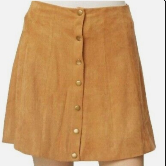 Altar’d State faux Suede Button Mini Skirt Size Large - Picture 3 of 6